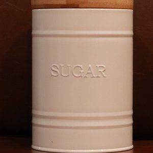 Sugar canister